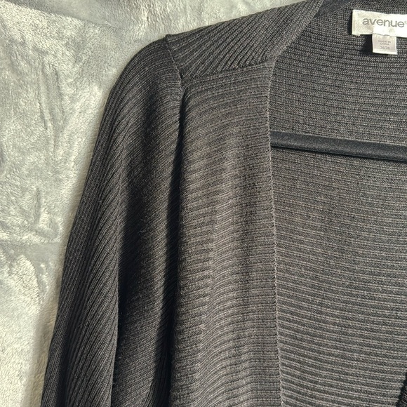 Avenue cardigan women’s plus size 26/28 Black open cardigan no closure - Picture 5 of 6